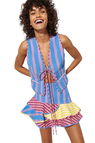 Carlota Vest